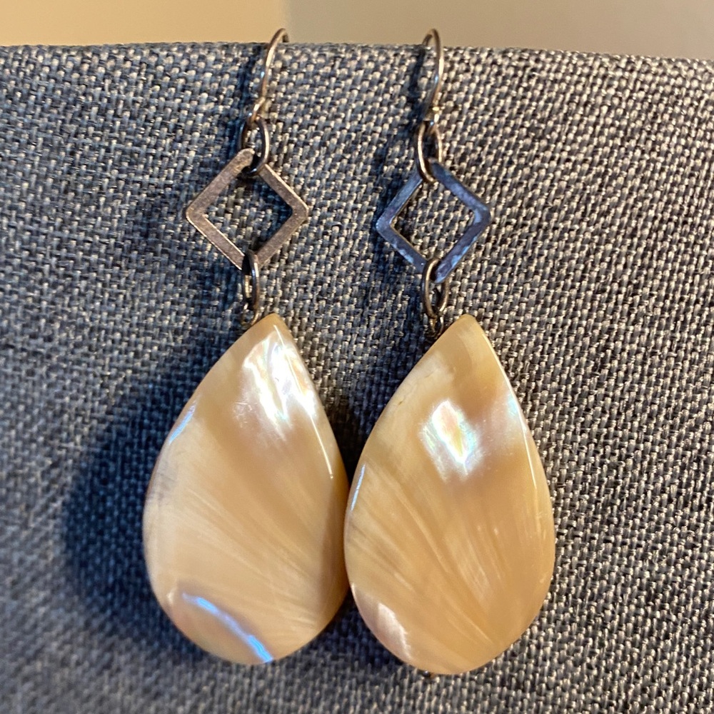Mother of Pearl Teardrop Earrings | 925 Sterling Silver | Dangle Drop - Picture 3 of 10